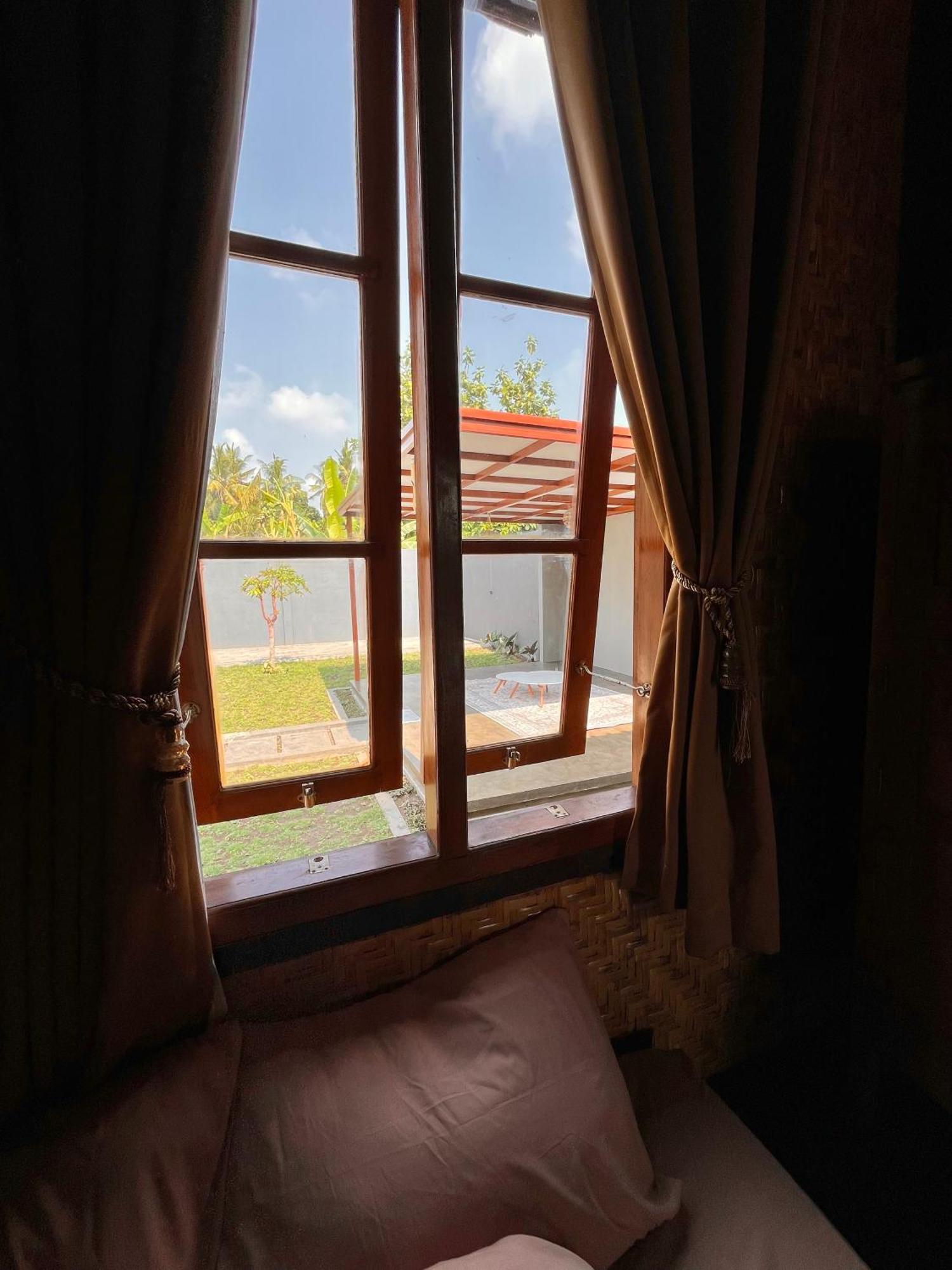 Joglo Homestay Banyuwangi Banyuwangi  Buitenkant foto